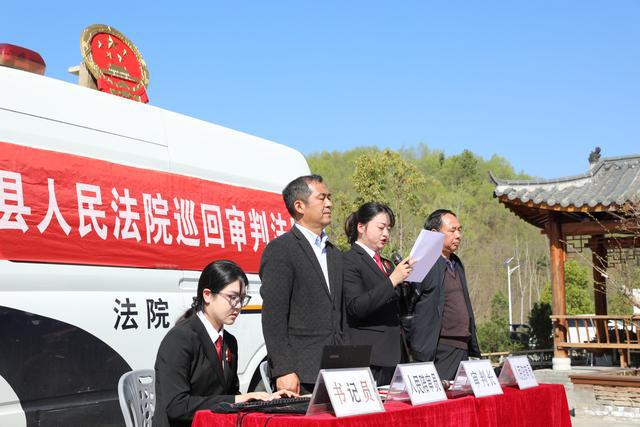 西峡法院：清明巡回审判失火案 以案释法筑牢防火屏障