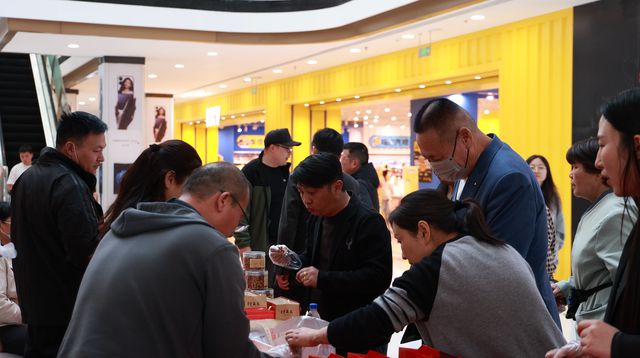 商丘梁园“殷商文化”进万达促消费活动周