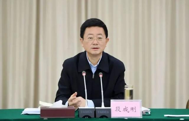 段成刚被免职