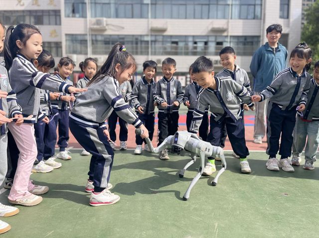 郑州市二七区春晖小学：幼小相约，筑梦成长