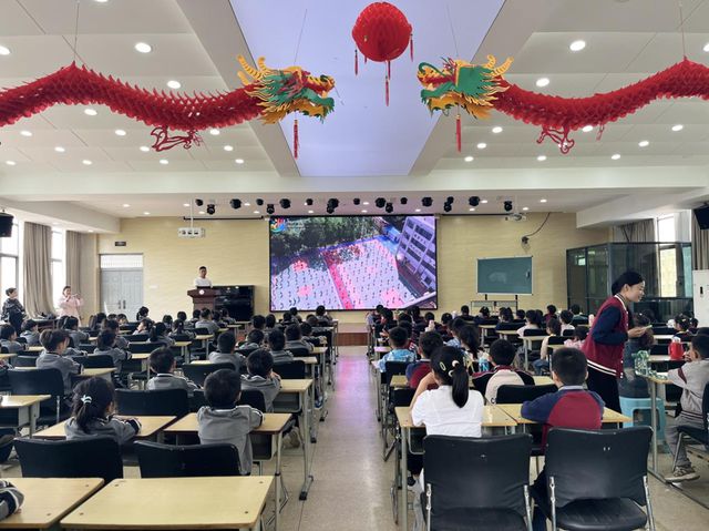 郑州市二七区春晖小学：幼小相约，筑梦成长