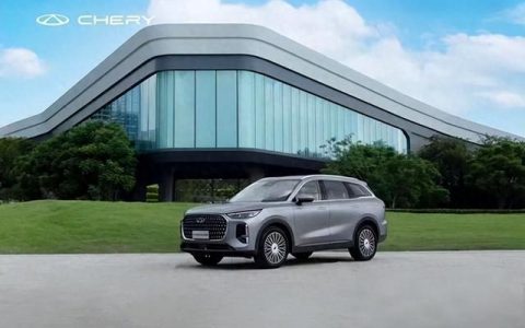 国产SUV再出黑马，瑞虎8L凭什么成为大家庭的“全能伙伴”？