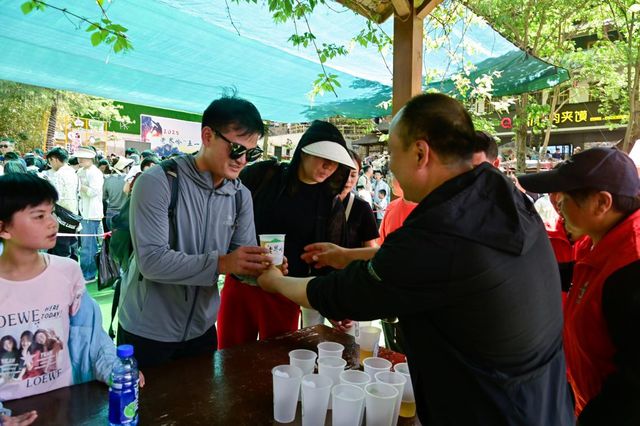 南阳老界岭五一“云端挑战”受热捧 客流、收入双创新高