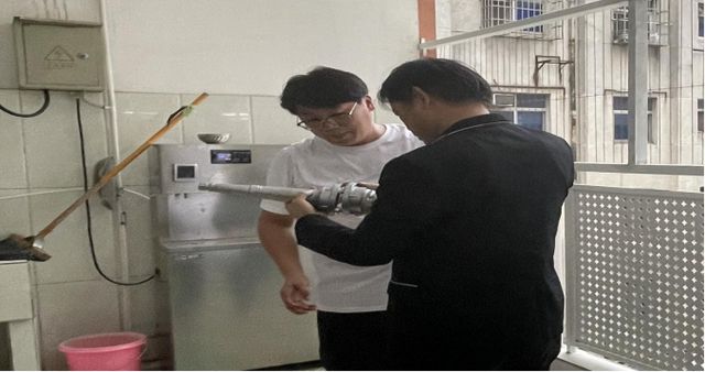 南阳市第十四小学开展第 17 个全国防灾减灾日系列活动
