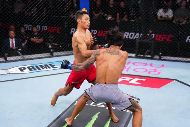 UFC精英之路激战上海，八角笼里诠释兄弟情深