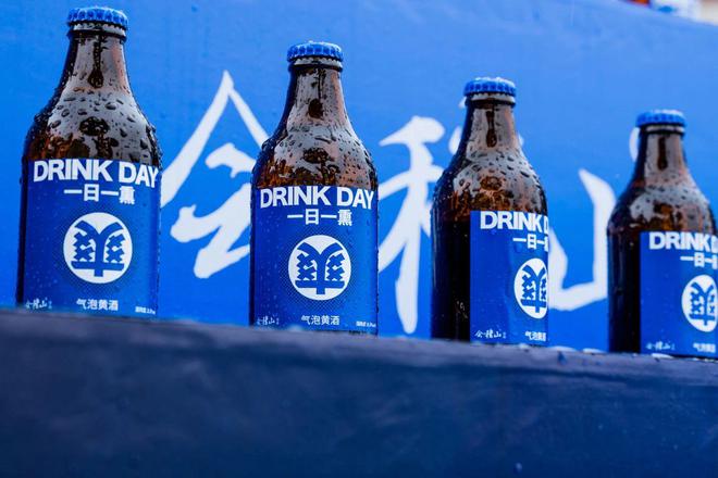 黄酒大翻身！陈赫版黄酒红烧肉引全网追捧，会稽山股价逆袭抢当“黄酒界的茅台”