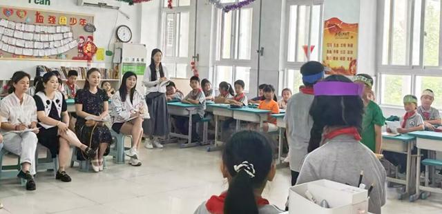 郑州高新区外国语小学：家长进课堂，沉浸式感受孩子成长